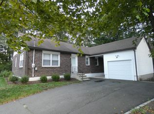 74 Village Ln, Bridgeport, CT 06606