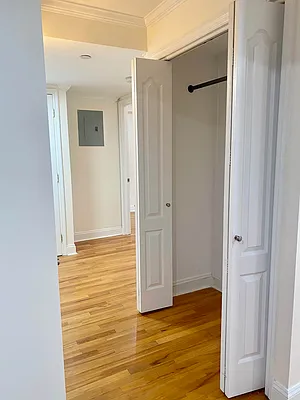 Rented by J L Royal Oak Realty Inc | media 7