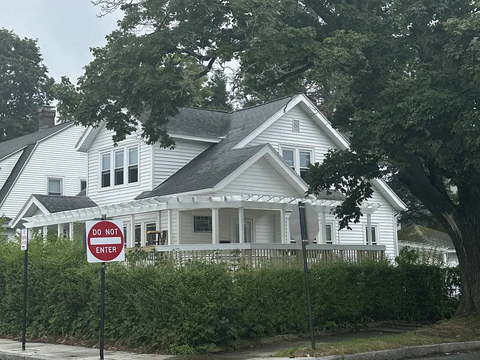 25 Institute Rd