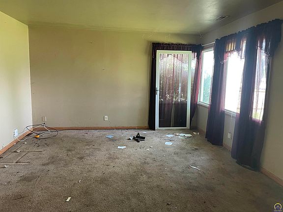 5th image of 3404 SW Burlingame Rd