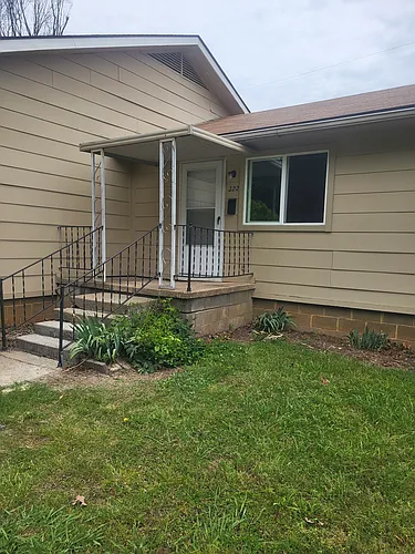 322 W North St Photo 1