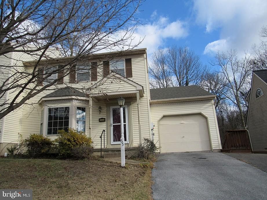 1st image of 65 Mill Pond Dr