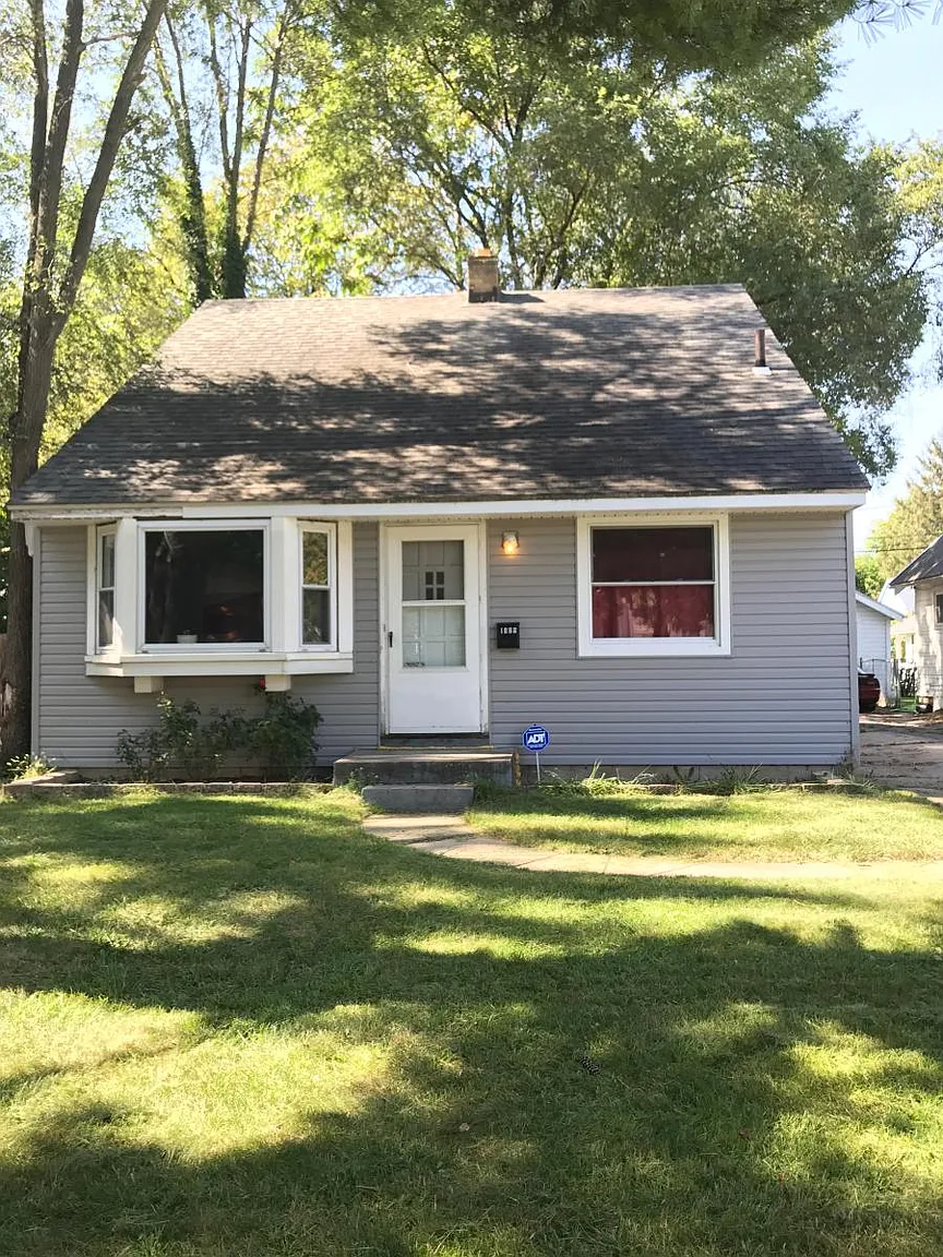 1809 Evansdale Ave photo 1