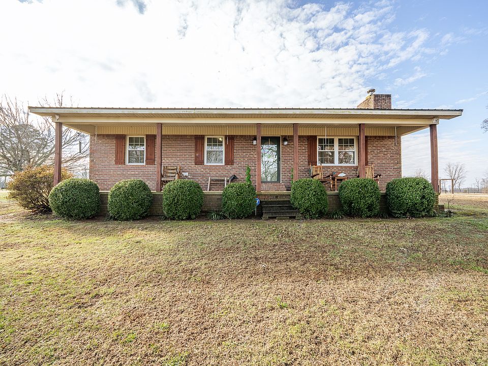 1st image of 2098 Spain Rd