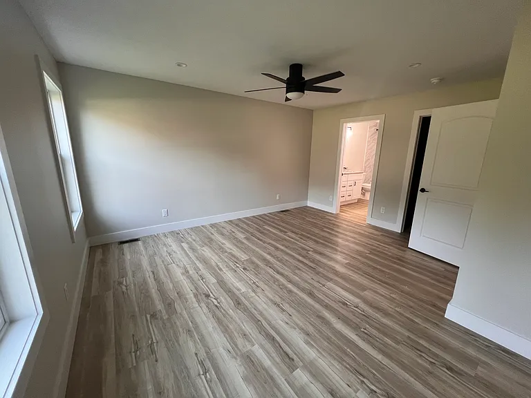 1092 Birmley Estates Dr — Photo 7
