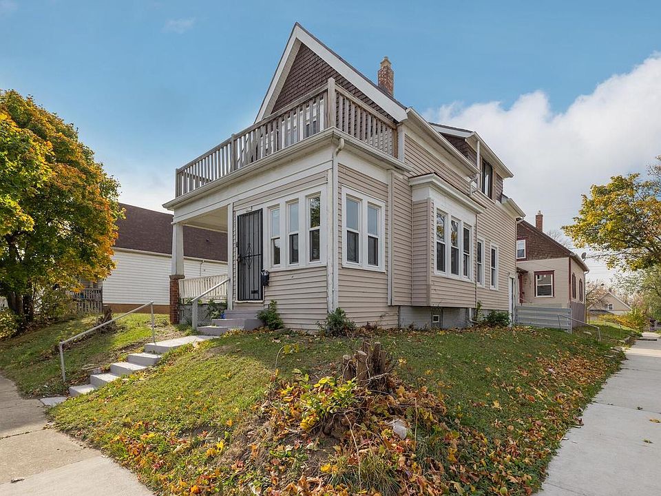 1st image of 3279 N 21st STREET #3279B