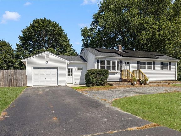 3rd image of 7 Namquid Dr