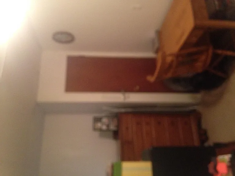 Bedroom #1 (2/2)
