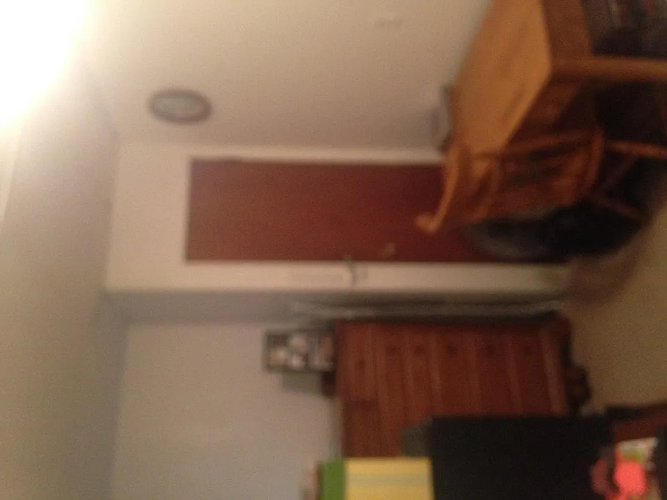Bedroom #1 (2/2)