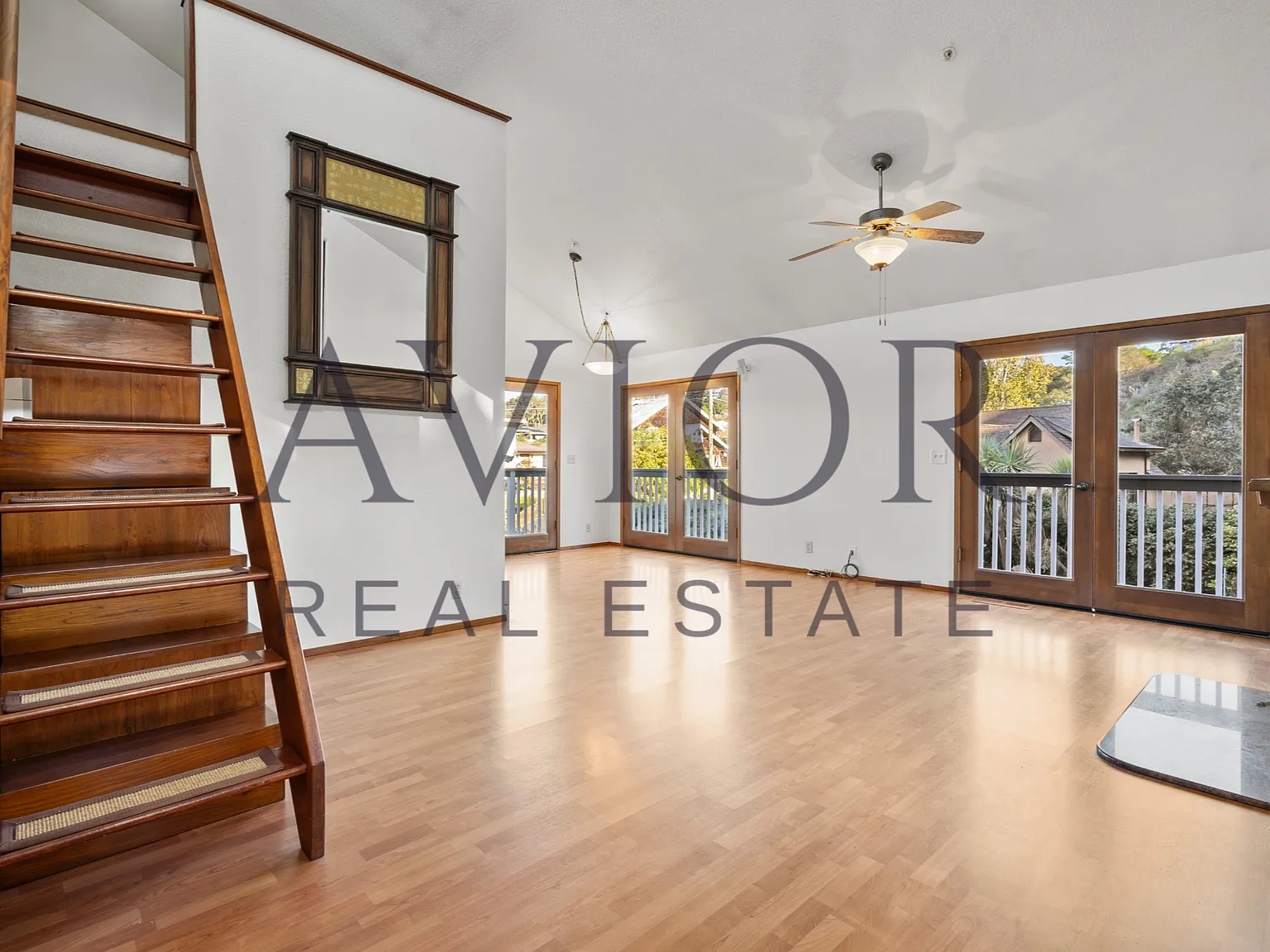 4 bed, 2.5 bath, 1786 sqft, $5,500 — Photo 4