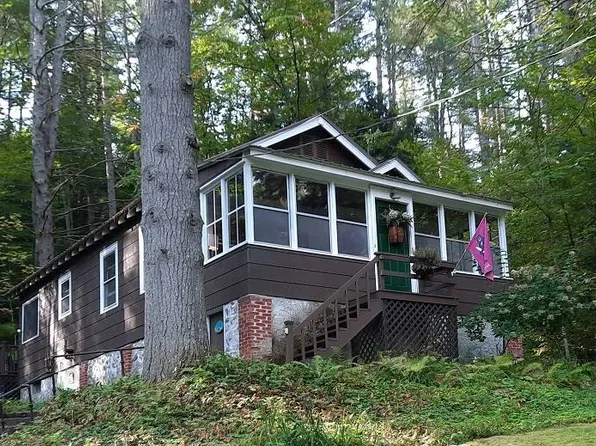 128 Park Rd W, Wells, NY 12190