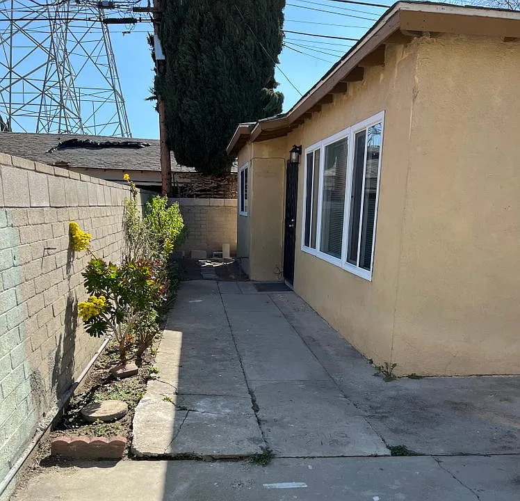 2770 Glenwood Pl