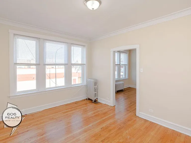 2208 S 57th Ave #10 — Photo 14