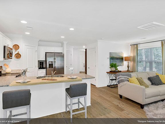 7th image of this home