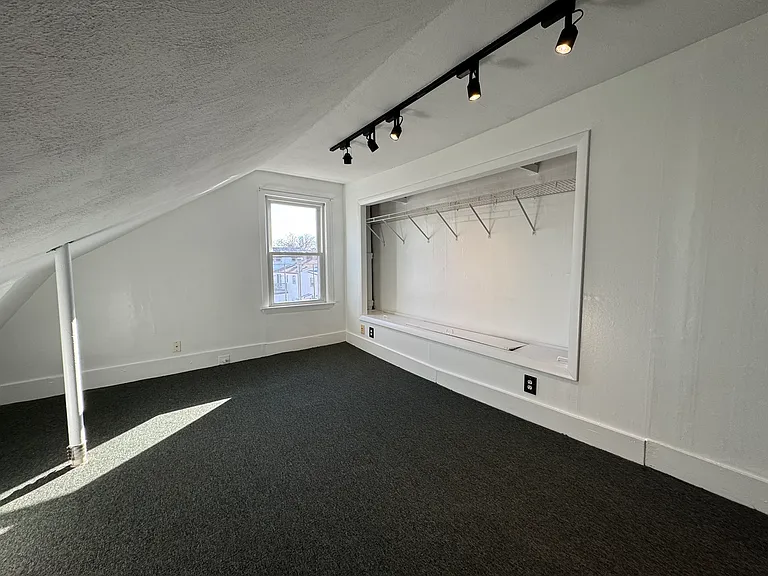 15 Tremont St #2 — Photo 16