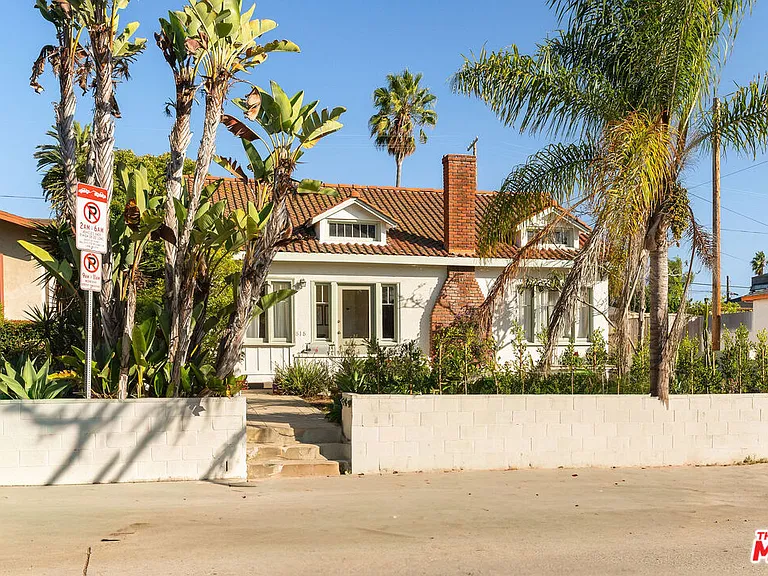 818 Palms Blvd — Photo 45