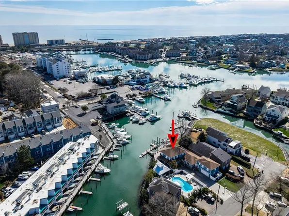 309 Caspian Ave, Virginia Beach, VA 23451