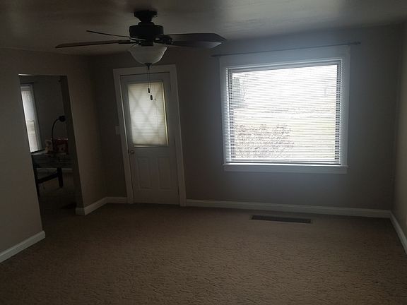 4th image of 1180 285th St