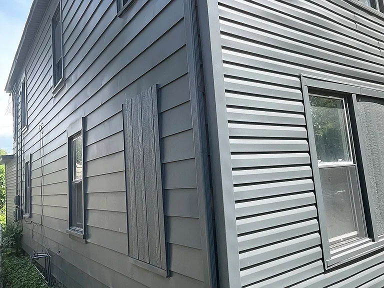 1365 Rutledge St — Photo 11