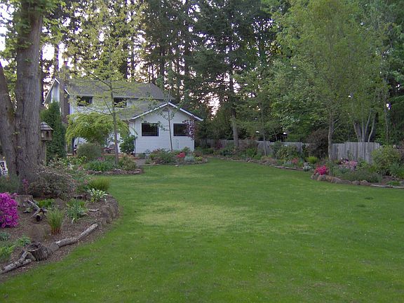 rear yard to back of home