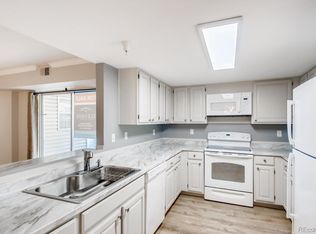 12183 W Cross Dr UNIT 102, Littleton, CO 80127