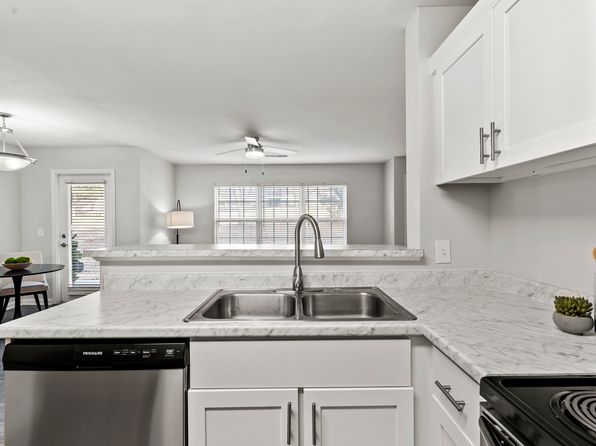 1900 S Brookstone Village Dr #1931-301