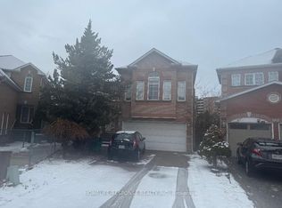 306 Cossack Ct, Mississauga, ON L5B4C2