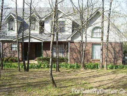 Front View
						:
						Brick and vinyl siding