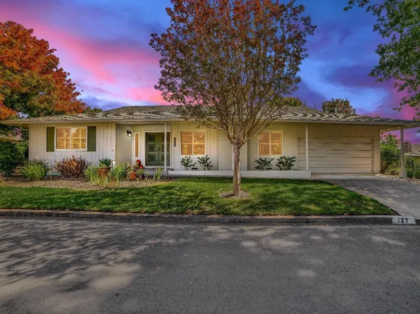 127 Mountain Vista Circle, Santa Rosa, CA 95409