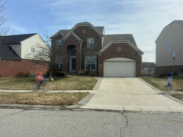 4793 Catalina Dr, Orion, MI 48359