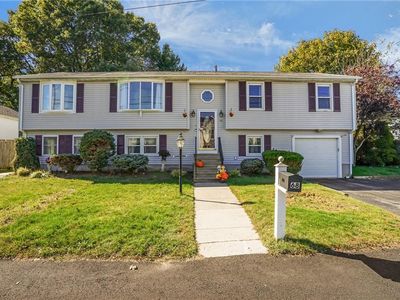 68 Pearl Ave, North Providence, RI, 02904