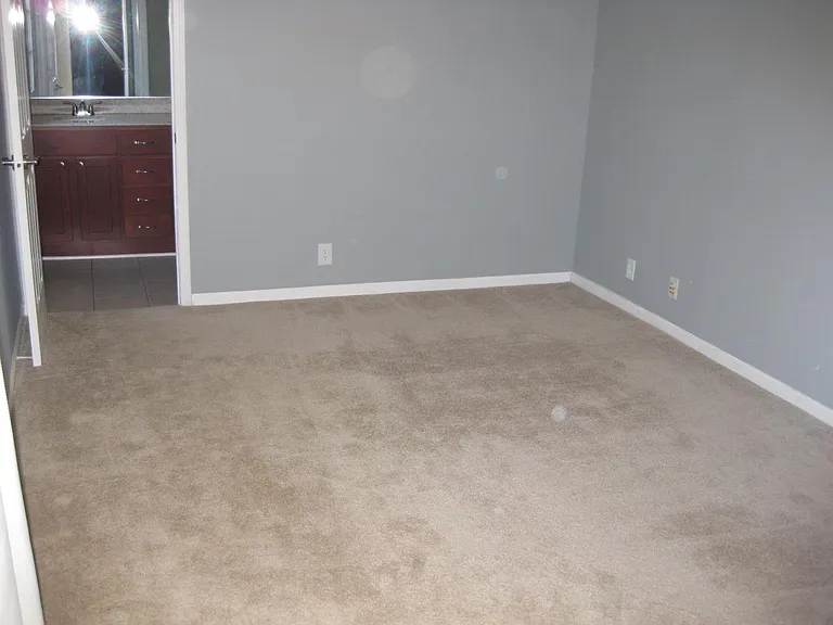 1104 Hayden Dr — Photo 13