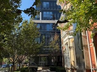 28 Linden St #605, Toronto, ON M4Y 0A4