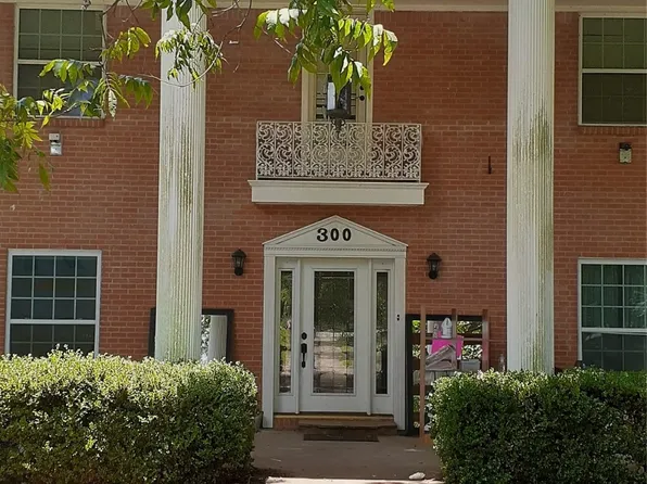 300 S Mockingbird Ln, Keene, TX 76059
