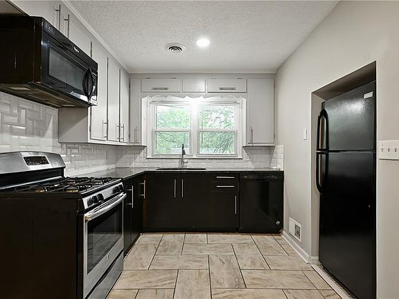 5th image of 5905 E 99th Ter