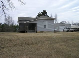 8877 Grier Rd, Wetumpka, AL 36092