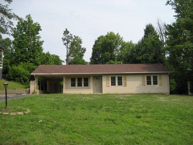 1st image of 133 Hillcrest Dr S