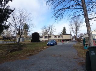 926 Nixon Dr, Mechanicsburg, PA 17055