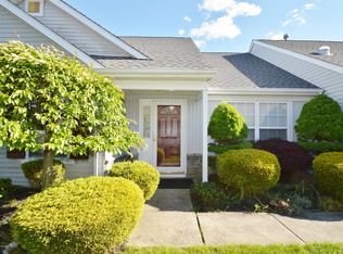 2555 Ridgemont Court, Toms River, NJ 08755