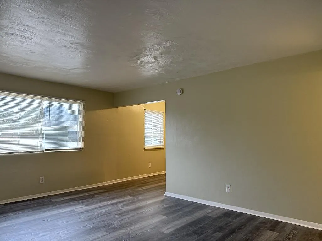 908B Whitemarsh Road — Photo 3