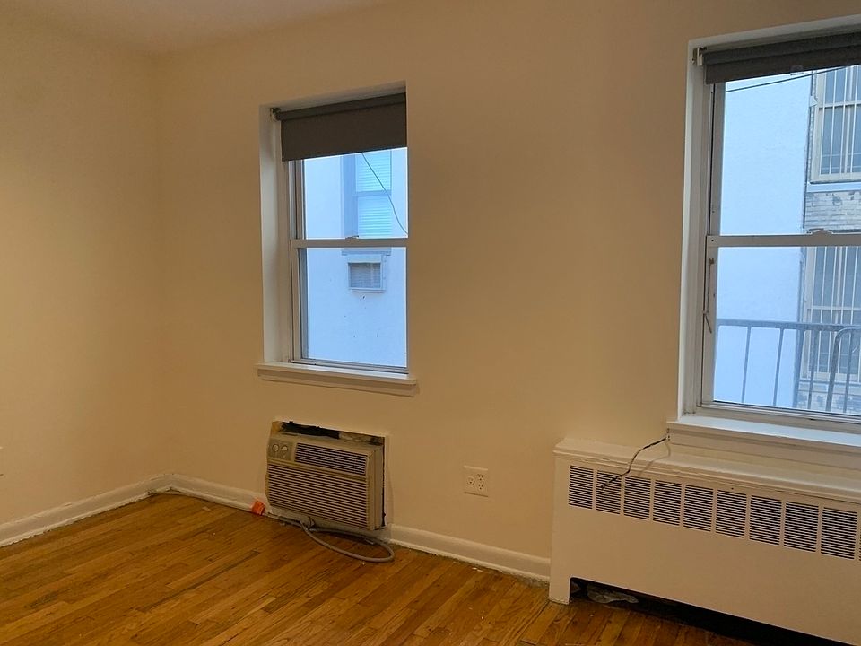 1st image of 1392 3rd Ave #3M