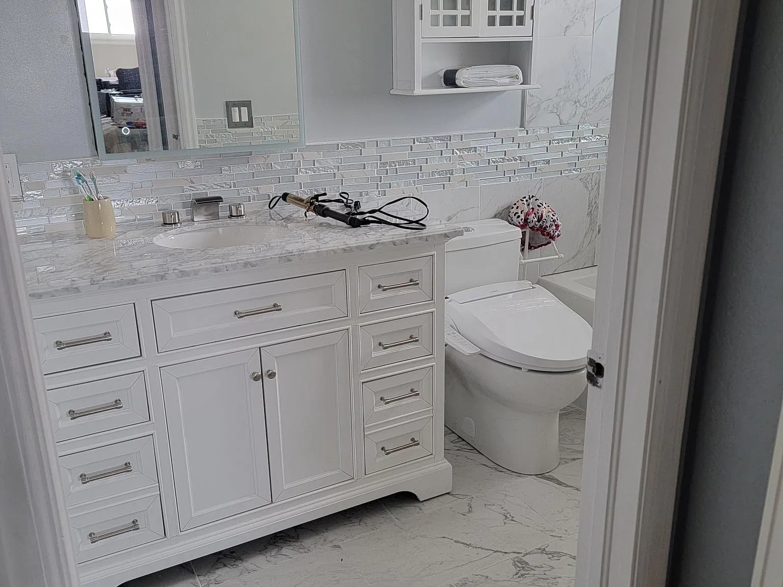 3 bed, 1537 sqft, $2,995 — Photo 2