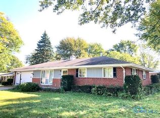1131 Brookside Dr, Findlay, OH 45840
