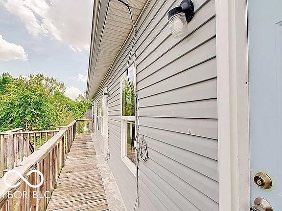 2nd image of 2937 W 10th St