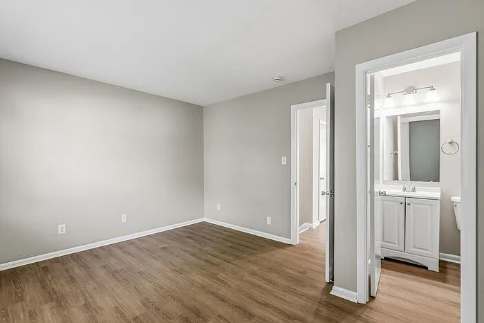 5729 Bramblegate Rd #F — Photo 17