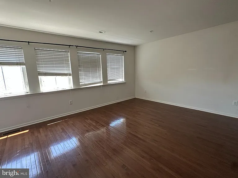 3726 Green St — Photo 19