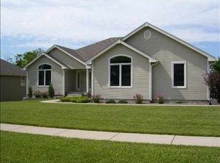 3324 SE 24th Ter, Topeka, KS 66605