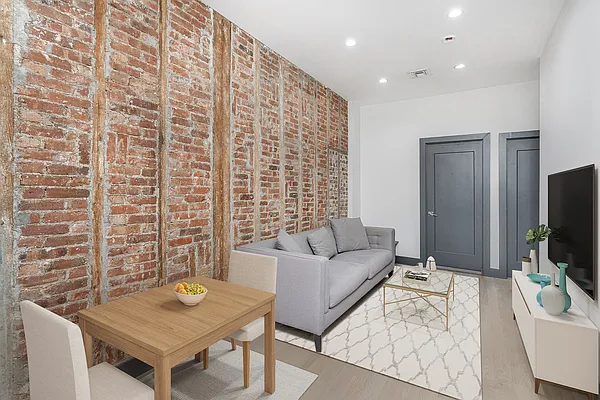 Rented by Friedman Mayer, LREB | media 3