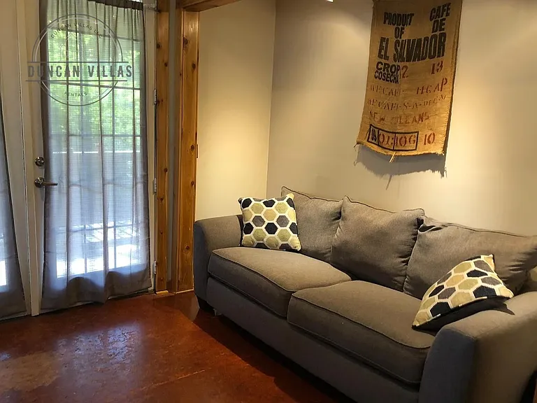 1205 Chamberlain Ave #B — Photo 6