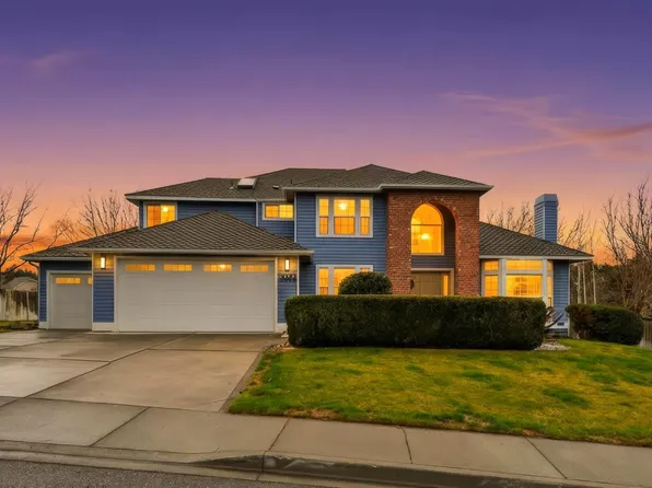 4202 S Irby Loop, Kennewick, WA 99337